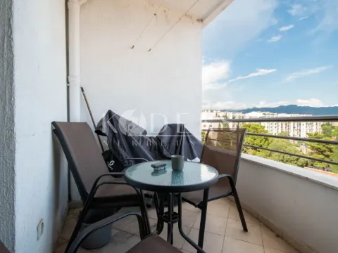 Rent, one bedroom apartment, 34m², Pobrežje, Podgorica - image 6