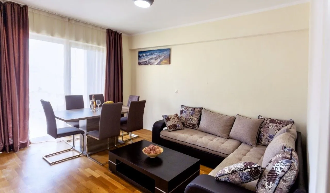 Prodaja, dvosoban stan, 81m², Zavala, Budva