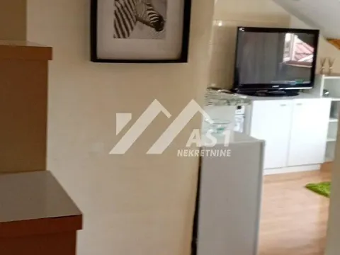 Izdavanje, jednosoban stan, 38m², Centar, Novi Sad - image 4