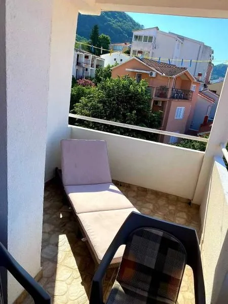 Prodaja, jednosoban stan, 54m², Petrovac, Budva