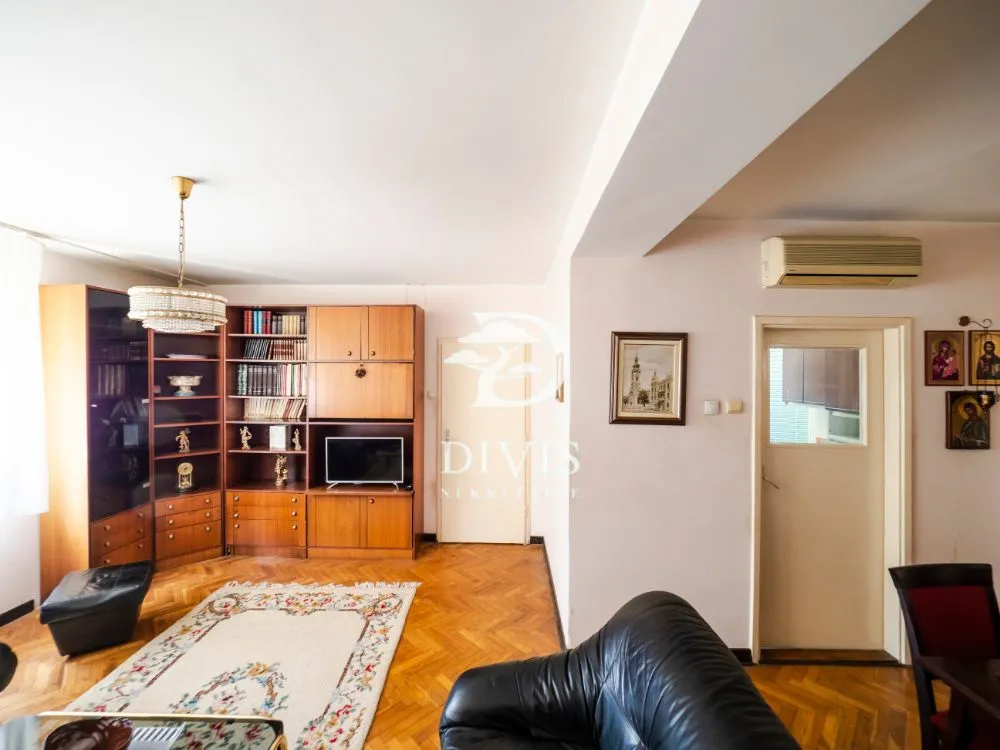 Prodaja, kuća, 103m², Dedinje Sve Podlokacije, Beograd