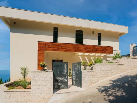 Sale, house, 632m², Drobni pijesak, Budva - image 18