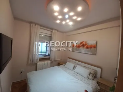 Izdavanje, trosoban stan, 81m², Centar, Novi Sad - image 9