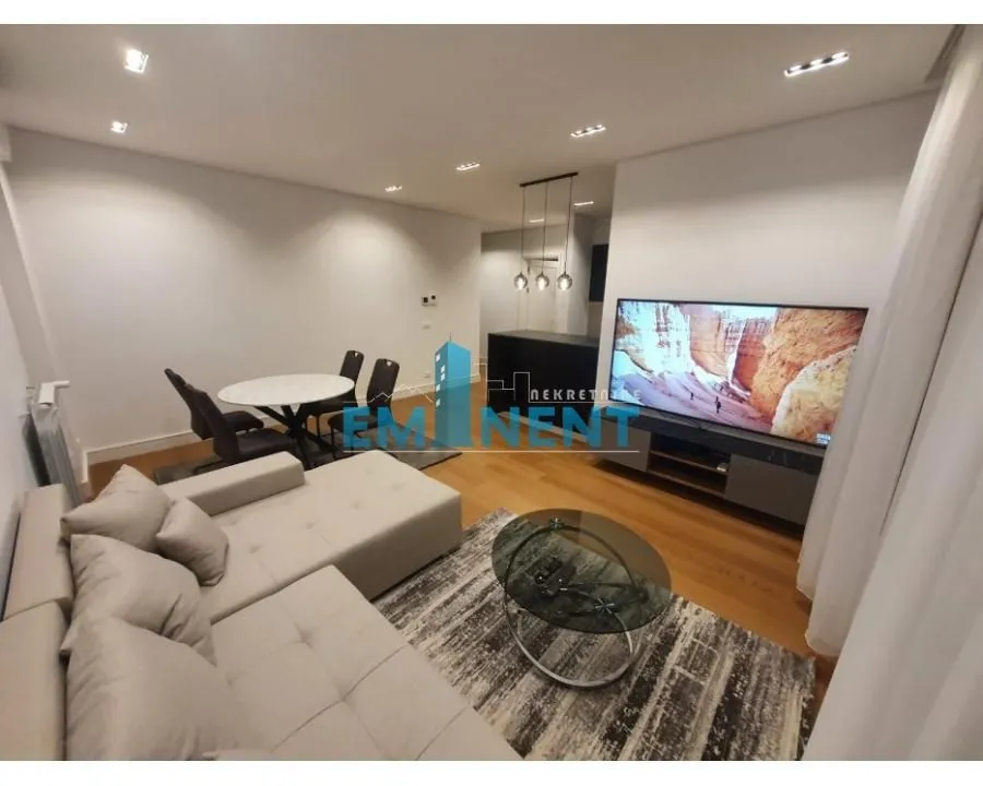 Rent, two bedroom apartment, 67m², Savski Venac, Beograd