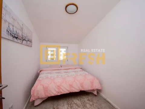 Izdavanje, dvosoban stan, 79m², Centar, Podgorica - image 10