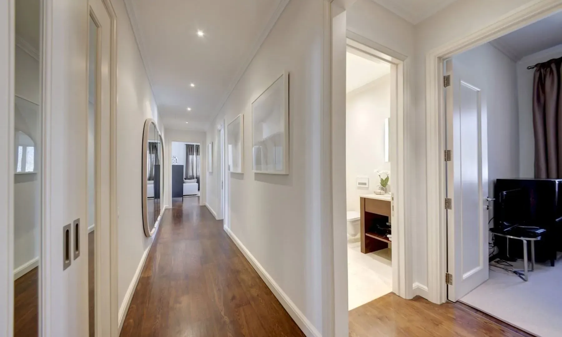 Sale, two bedroom apartment, 90m², Porto Montenegro, Tivat