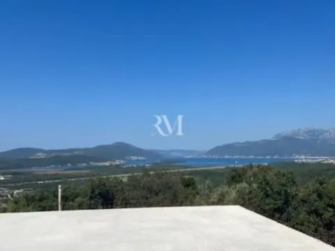 Prodaja, kuća, 173m², Pržice, Kotor