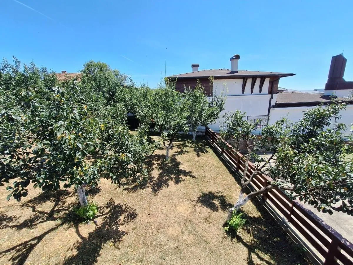 Sale, house, 253m², Banja Vrdnik, Irig