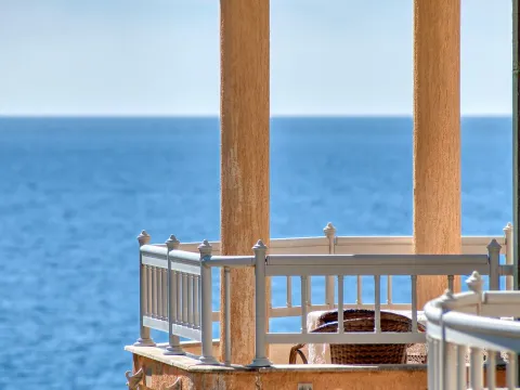 Sale, three bedroom apartment, 146m², Sveti Stefan, Budva - image 18