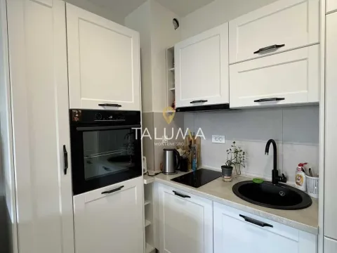 Izdavanje, jednosoban stan, 46m², Tološi, Podgorica - image 6