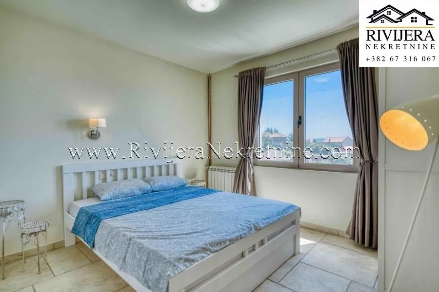 Prodaja, kuća, 390m², Mažina, Tivat