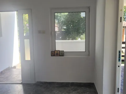 Rent, house, 89m², Pančevo, Srbija - image 9