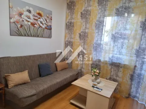 Rent, apartment, 24m², Banatić, Novi Sad Sve Podlokacije