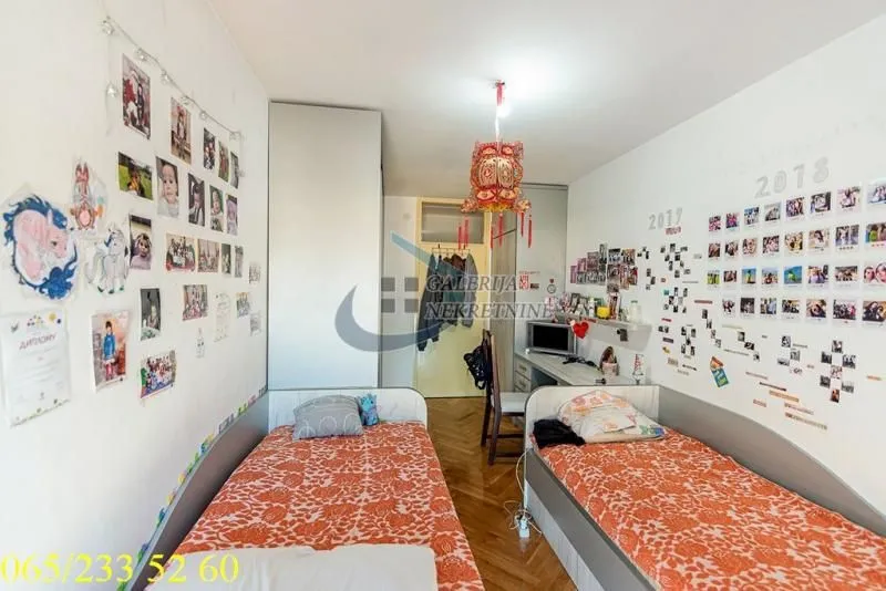Sale, three bedroom apartment, 77m², Hala Pionir, Palilula Sve Podlokacije