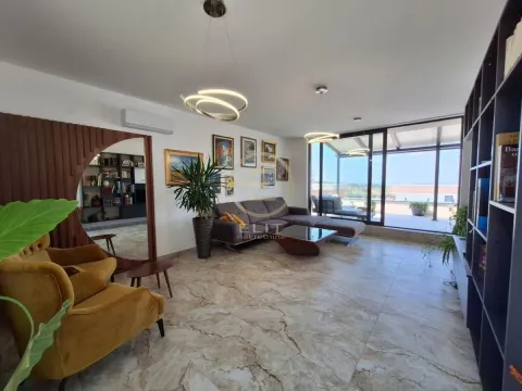 Prodaja, stan, 145m², Sremska Kamenica, Petrovaradin - image 5