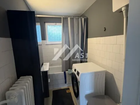 Rent, three bedroom apartment, 80m², Kej, Novi Sad Sve Podlokacije - image 7