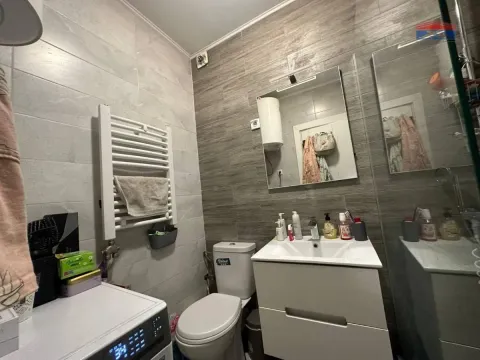 Rent, two bedroom apartment, 60m², Novo naselje, Novi Sad - image 13