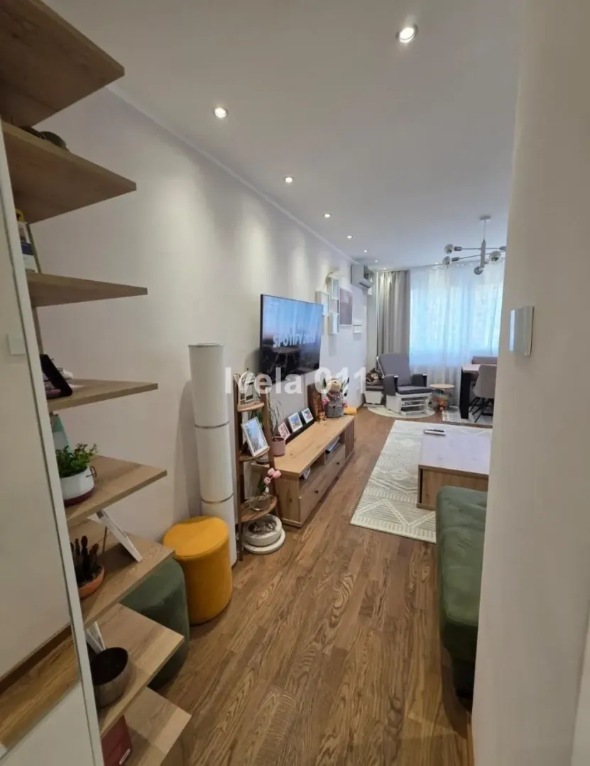 Sale, three bedroom apartment, 69m², Voždovac Sve Podlokacije, Beograd