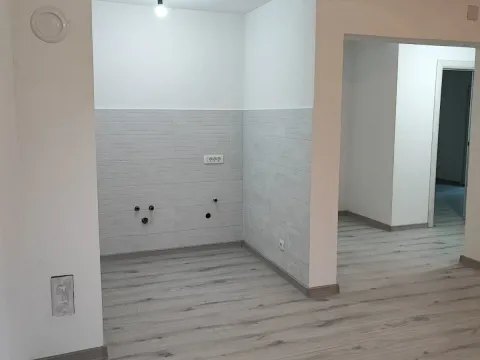 Prodaja, stan, 65m², Bar, Crna Gora - image 2