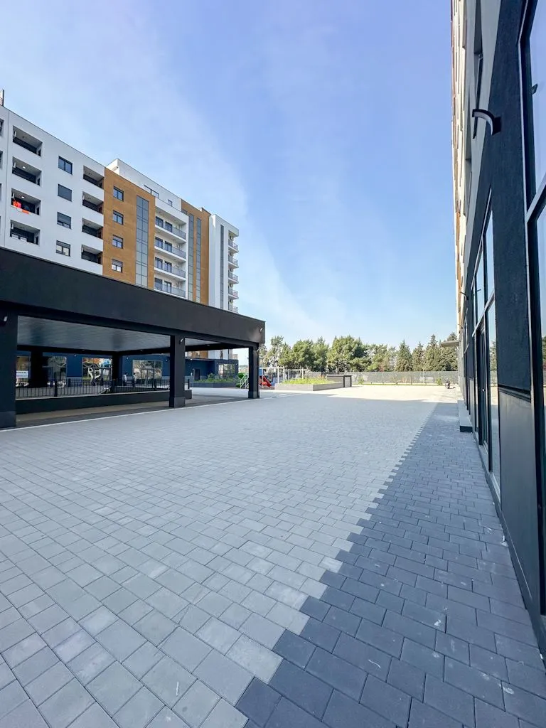 Rent, office space, 105m², Stari Aerodrom, Podgorica