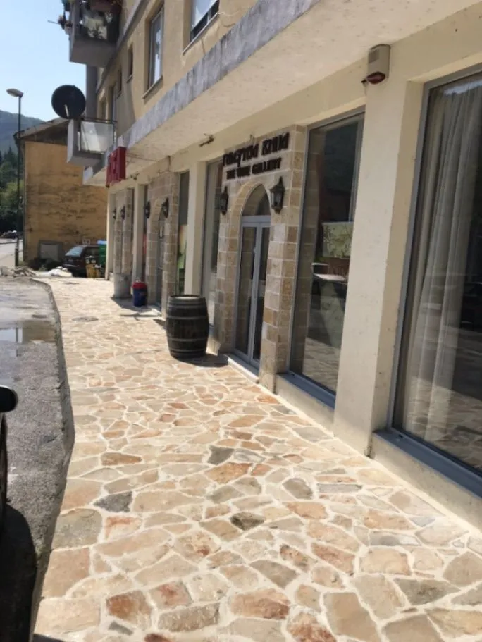 Sale, office space, 96m², Rijeka Crnojevića, Cetinje