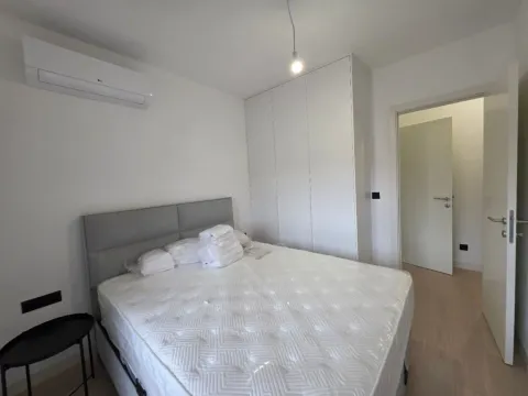 Izdavanje, dvosoban stan, 63m², Preko Morače, Podgorica - image 10