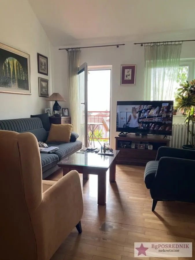 Prodaja, trosoban stan, 87m², Čukarica, Beograd