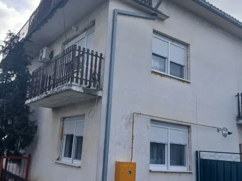 Prodaja, kuća, 120m², Titel, Novi Sad - image 1