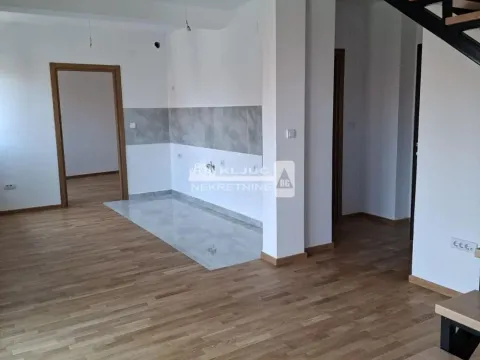 Sale, three bedroom apartment, 76m², Autokomanda, Voždovac Sve Podlokacije - image 4