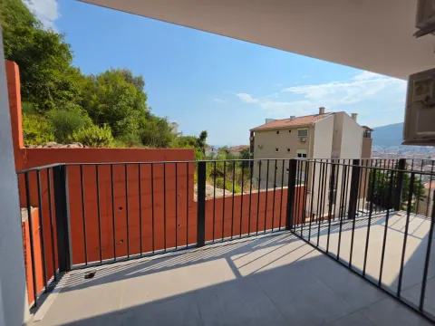 Sale, two bedroom apartment, 42m², Budva, Crna Gora - image 3