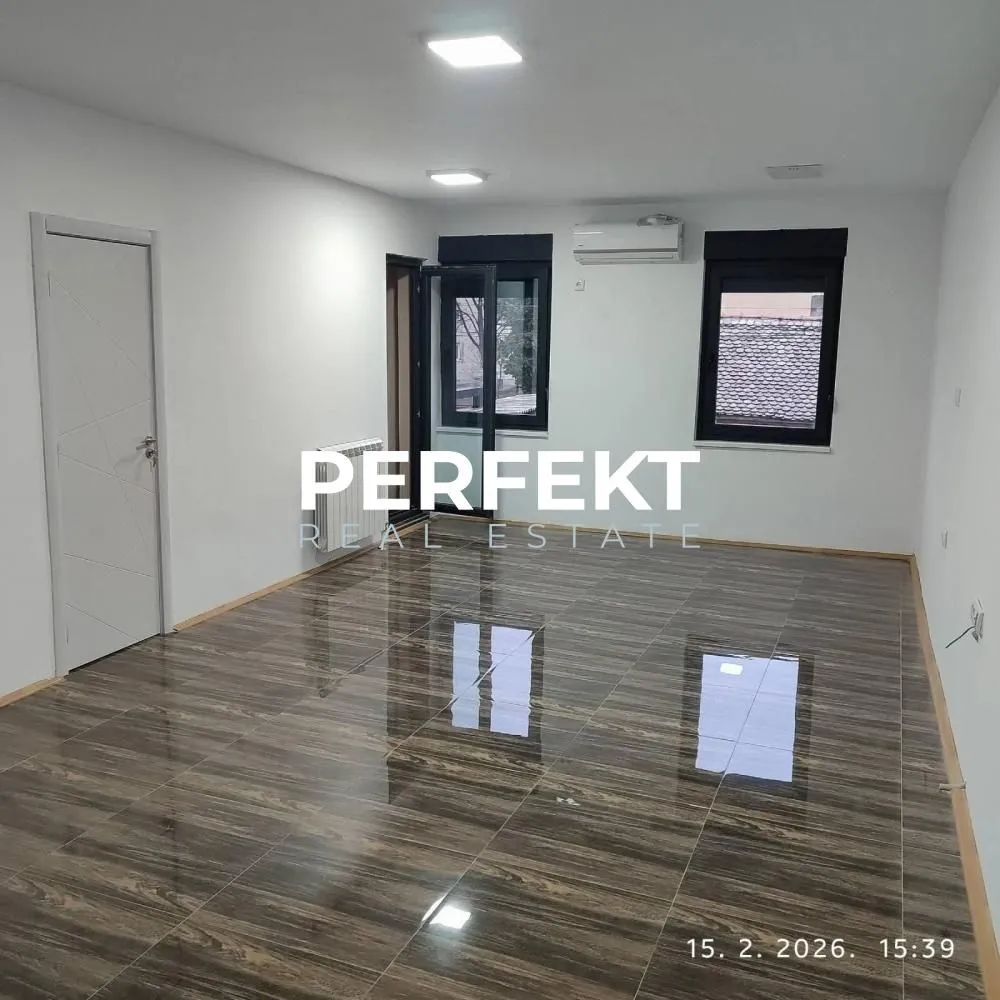 Izdavanje, dvosoban stan, 60m², Pančevo, Srbija