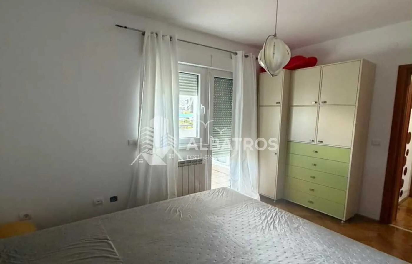Sale, two bedroom apartment, 76m², Centar, Bar