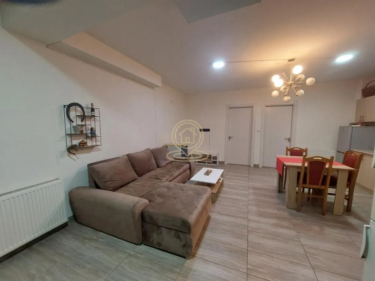 Prodaja, trosoban stan, 58m², Petrovaradin, Novi Sad