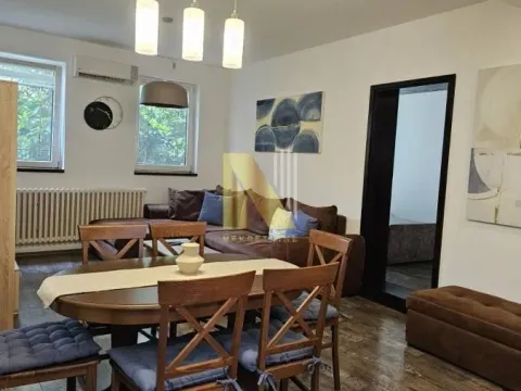 Izdavanje, dvosoban stan, 60m², Centar, Novi Sad - image 8