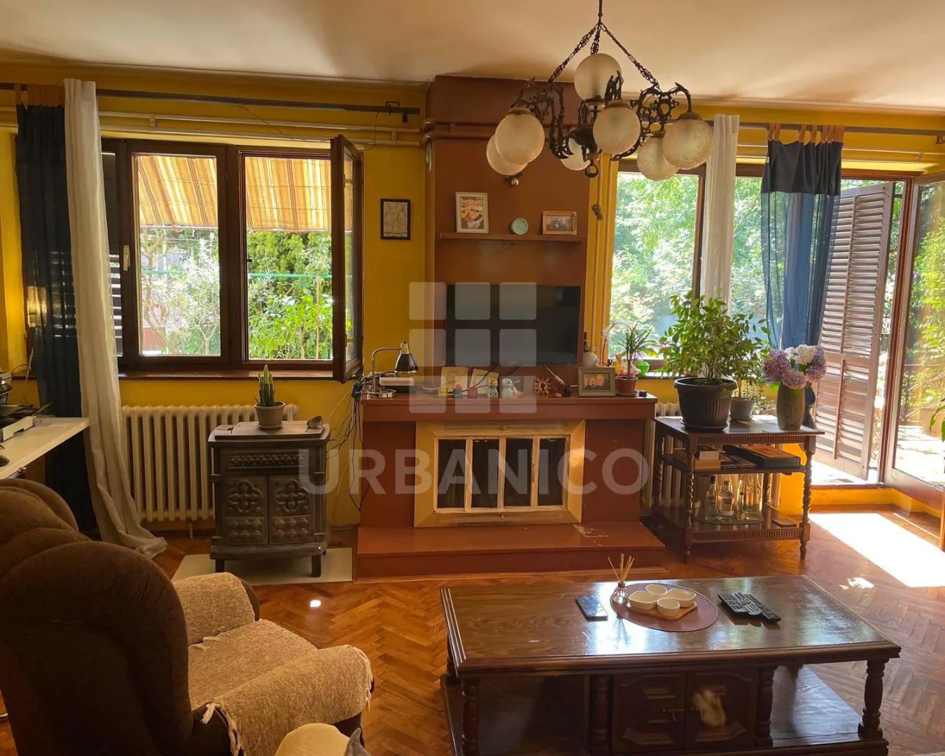 Sale, house, 220m², Centar, Cetinje
