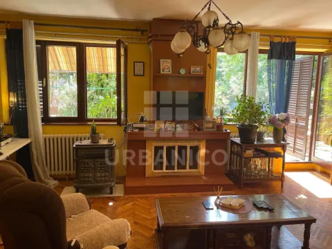 Sale, house, 220m², Centar, Cetinje - image 2