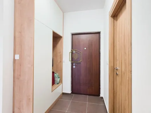 Rent, one bedroom apartment, 43m², Stari Aerodrom, Podgorica - image 11