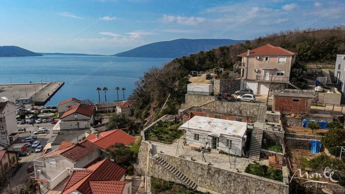 Prodaja, kuća, 64m², Zelenika, Herceg Novi