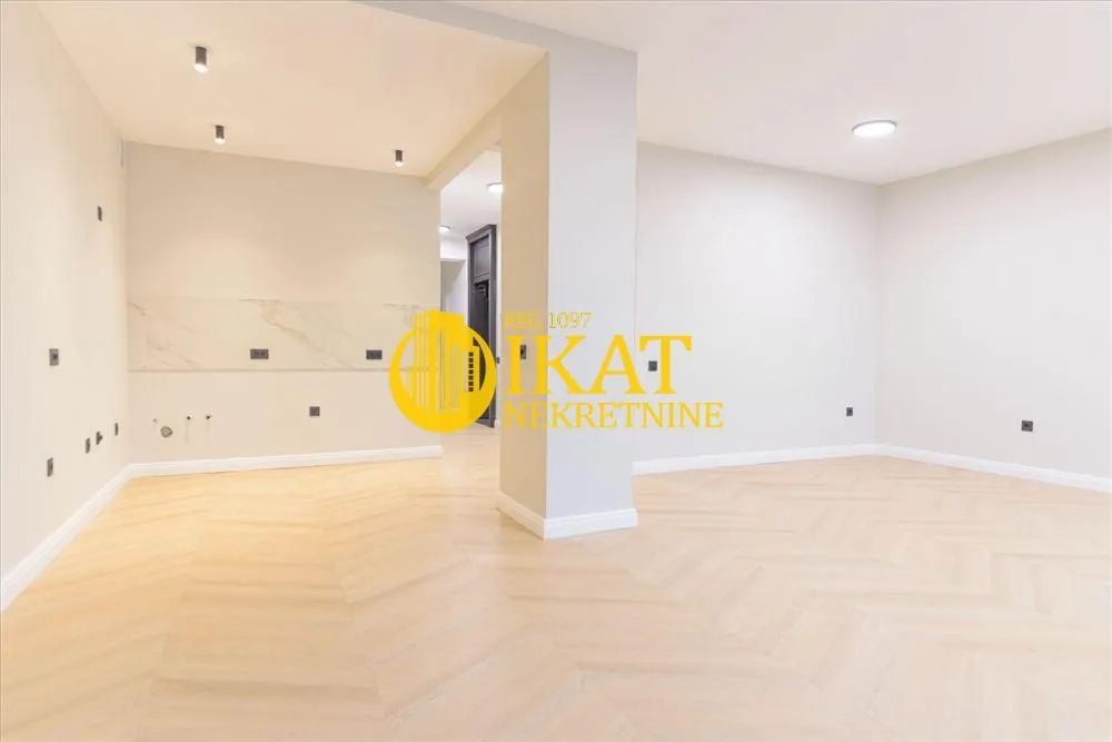 Prodaja, trosoban stan, 80m², Stari Grad, Beograd