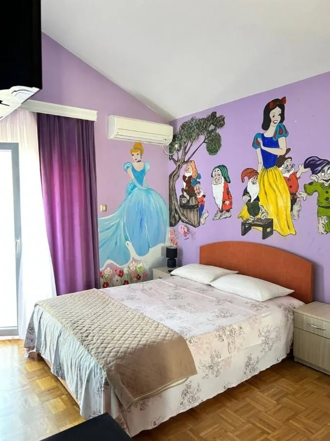 Rent, two bedroom apartment, 120m², Seljanovo, Tivat