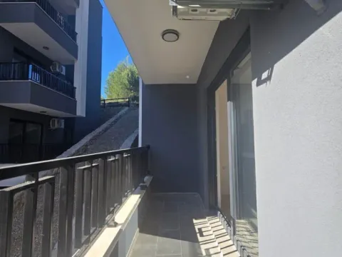 Prodaja, jednosoban stan, 45m², Gorica C, Podgorica - image 9