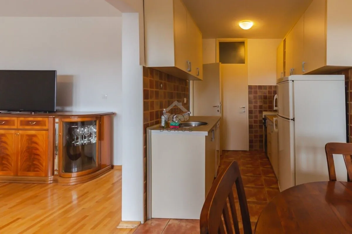 Rent, two bedroom apartment, 66m², Autobuska stanica, Podgorica
