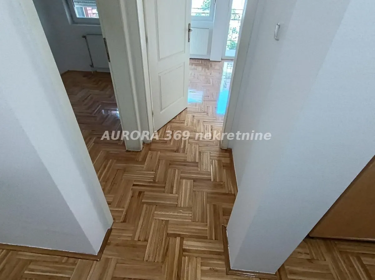 Prodaja, dvosoban stan, 59m², Nova Detelinara, Novi Sad Sve Podlokacije