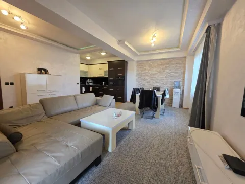 Prodaja, dvosoban stan, 80m², Budva, Crna Gora - image 10