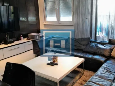 Prodaja, jednosoban stan, 49m², Centar, Kragujevac - image 5