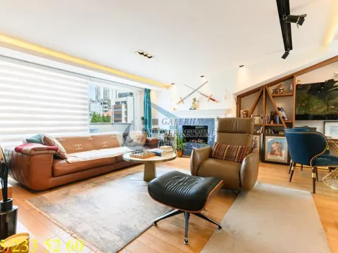 Sale, three bedroom apartment, 83m², Južni Bulevar, Vračar Sve Podlokacije - image 2