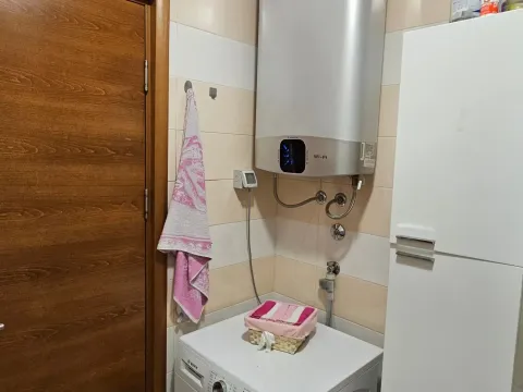 Prodaja, dvosoban stan, 56m², Stari Aerodrom, Podgorica - image 12