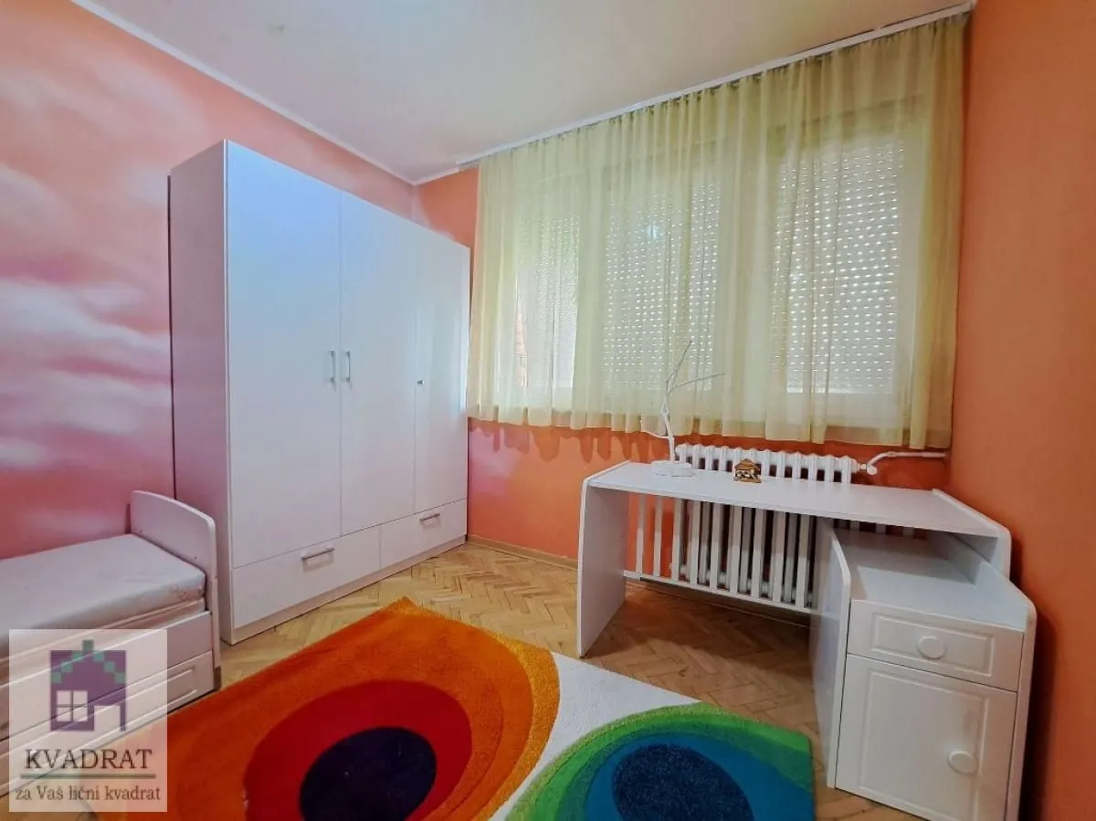 Izdavanje, četvorosoban stan, 97m², Obrenovac, Beograd