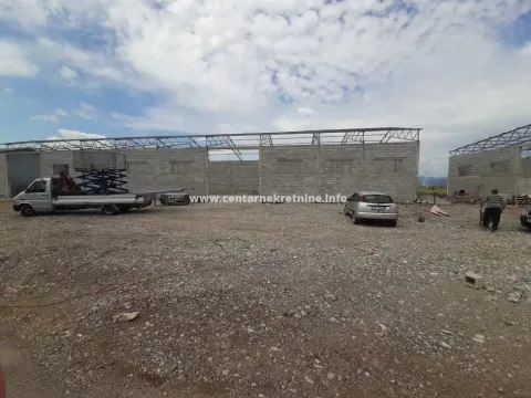 Izdavanje, poslovni prostor, 1500m², Kuće Rakića, Podgorica - image 2