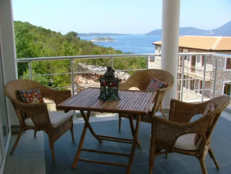 Stan in Luštica